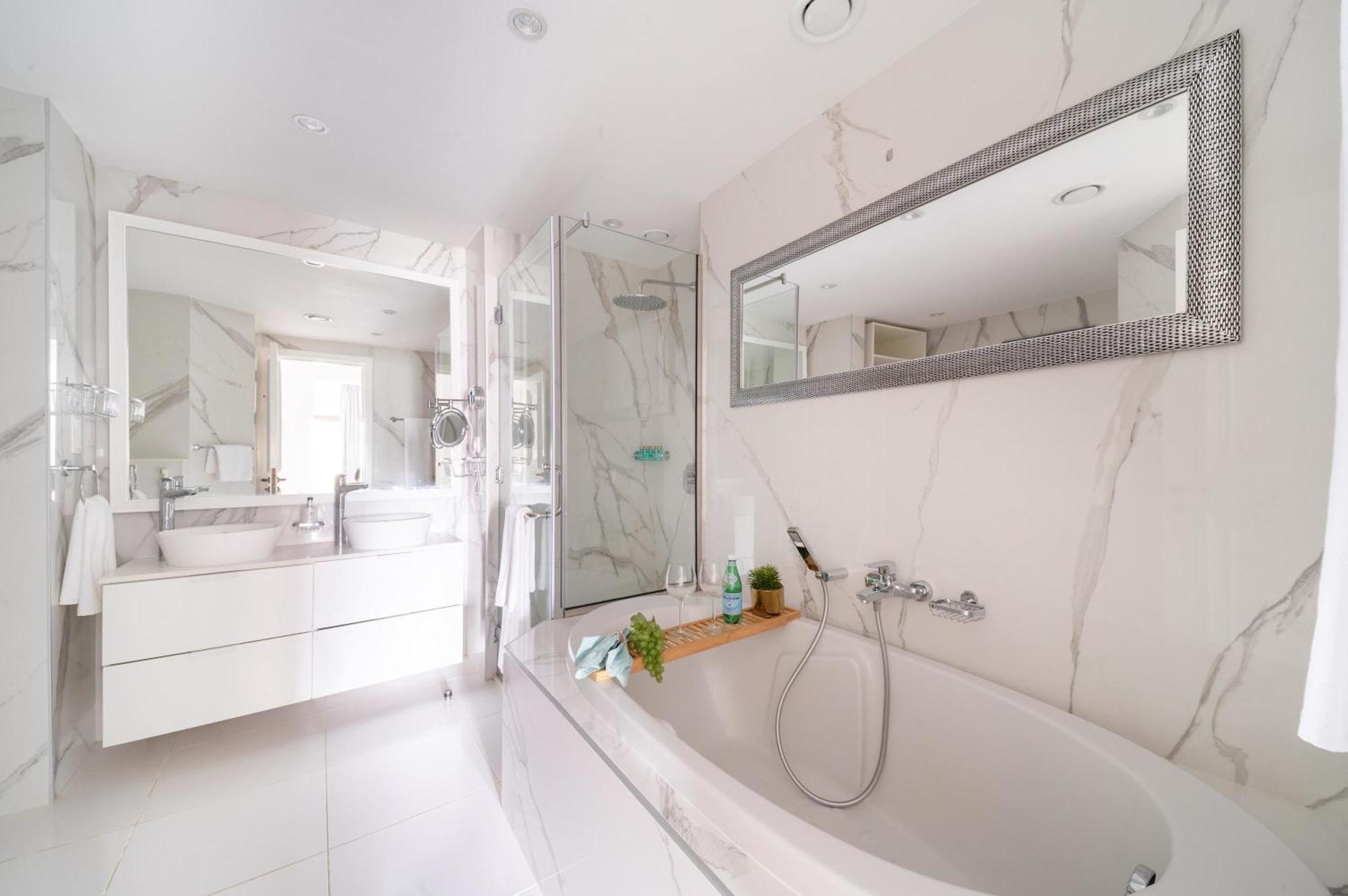 Frank Porter - Fairmont Residence South Dubai Buitenkant foto